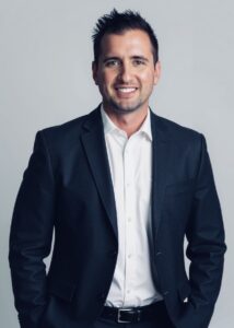 Headshot of Jowed Hadeed, smiling, loan officer, serving Wallowa County, Oregon, Tri-Cities, the Northwest and beyond.